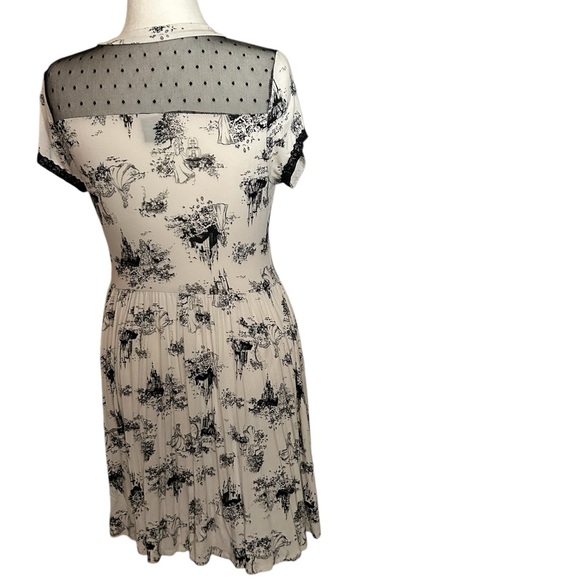 Hot topic Disney princess dress - Picture 4 of 9